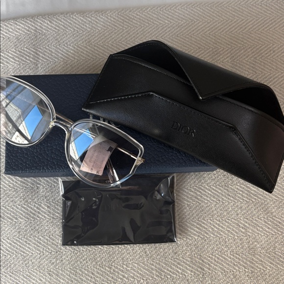 NIB Christian Dior Stellaire SOSTELL4S-900-AJ Clear frame with 2 Dior Case - Picture 5 of 8